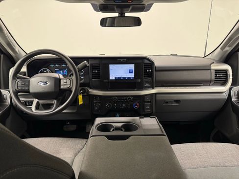 Used 2025 Ford F250 XLT AWD/4WD image 26