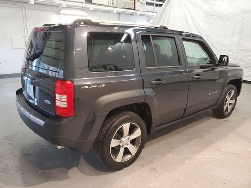 Used 2016 Jeep Patriot High Altitude AWD/4WD image 6