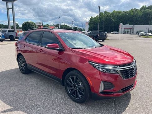 Used 2023 Chevrolet Equinox RS FWD image 8