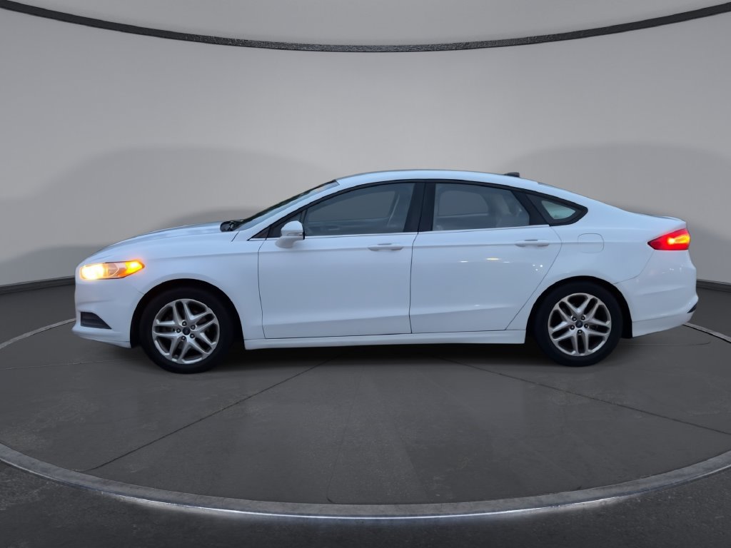Used 2013 Ford Fusion SE FWD image 5