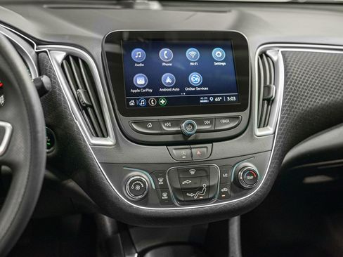 Used 2022 Chevrolet Malibu LS image 22