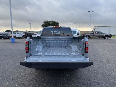 Used 2024 Nissan Frontier Pro-X image 5