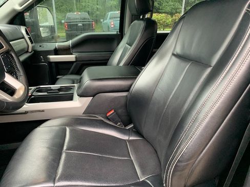 Used 2021 Ford F250 Lariat AWD/4WD image 19
