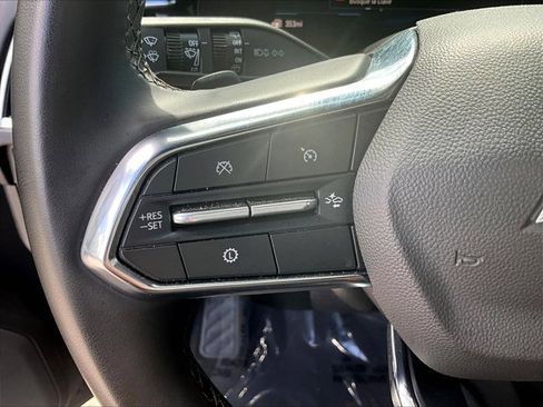 Used 2026 Chevrolet Suburban LS image 19