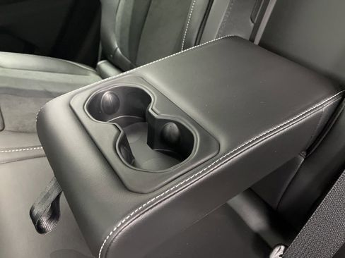 New 2025 Jeep Grand Cherokee Altitude image 26