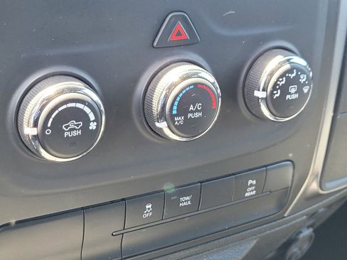 Used 2024 RAM 1500 Classic Warlock AWD/4WD image 18