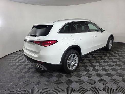 Used 2023 Mercedes-Benz GLC 300 4MATIC image 6