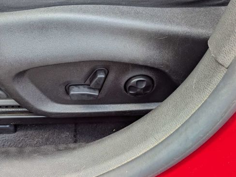 Used 2020 Jeep Renegade Altitude FWD image 20