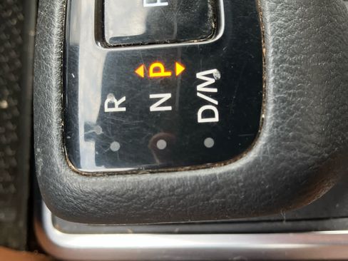 Used 2023 Nissan Pathfinder Platinum AWD/4WD image 31