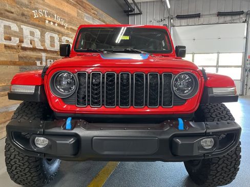 Used 2024 Jeep Wrangler Unlimited Rubicon 4xe AWD/4WD image 61