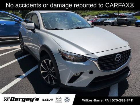 Used 2019 MAZDA CX-3 Touring AWD/4WD image 2