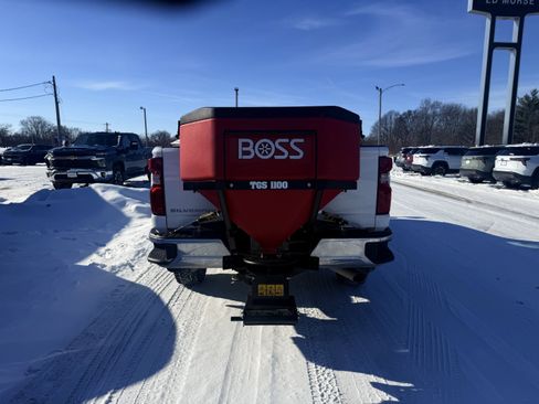 Certified 2025 Chevrolet Silverado 2500 W/T w/ WT Convenience Package image 4