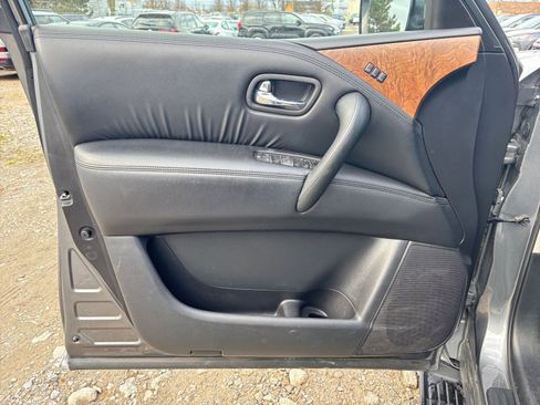 Used 2023 Nissan Armada SL image 20