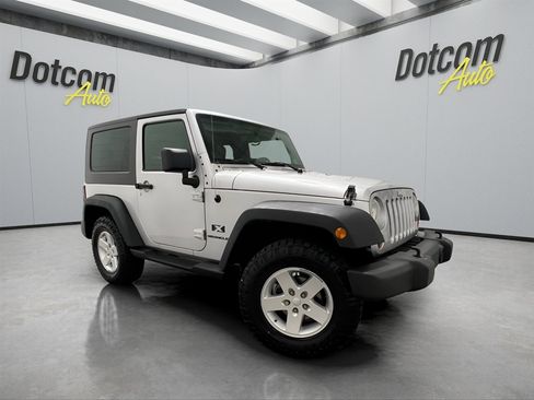 Used 2009 Jeep Wrangler X image 15