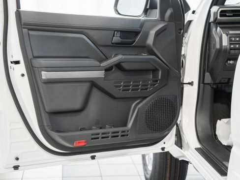 New 2026 Toyota Tacoma SR5 AWD/4WD image 36