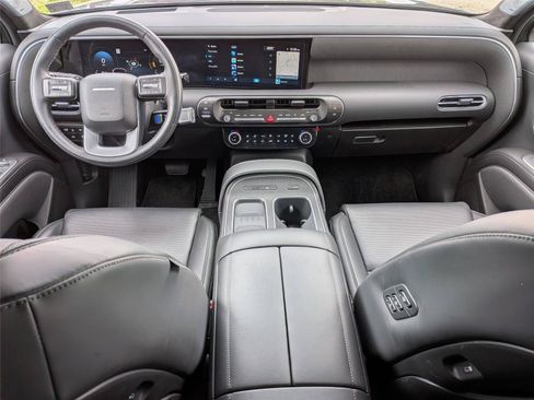 Used 2026 Hyundai Palisade Calligraphy FWD image 32