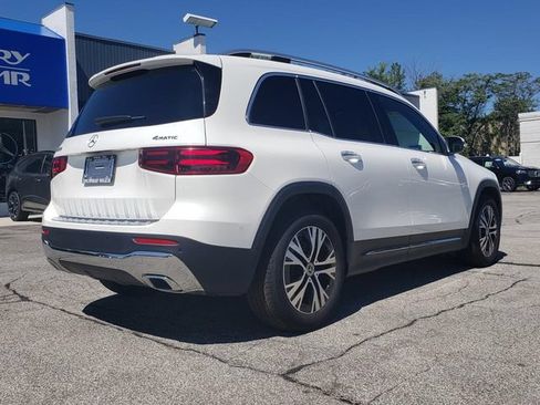 Used 2024 Mercedes-Benz GLB 250 4MATIC image 8