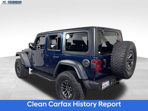 Used 2025 Jeep Wrangler Unlimited Sport AWD/4WD image 3