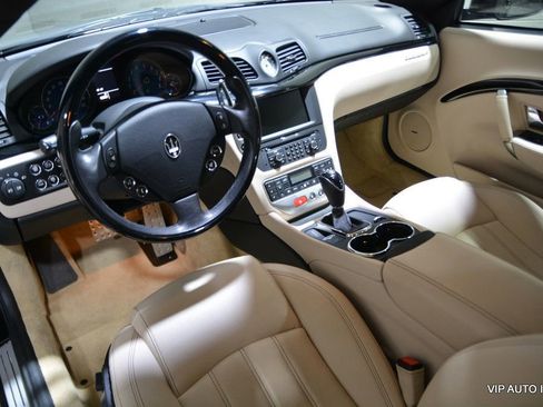 Used 2011 Maserati GranTurismo S image 21
