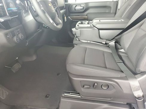 New 2026 Chevrolet Silverado 3500 LT w/ Convenience Package image 13