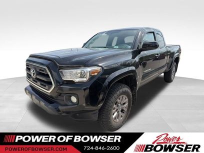 Used 2017 Toyota Tacoma SR5 w/ SR5 Appearance Package (SM)