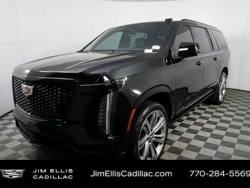 New 2026 Cadillac Escalade ESV Sport w/ Touring Package AWD/4WD image 28