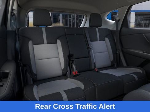 New 2025 Chevrolet Blazer LT w/ Convenience Package image 18