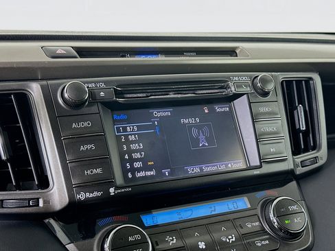 Used 2015 Toyota RAV4 XLE image 19