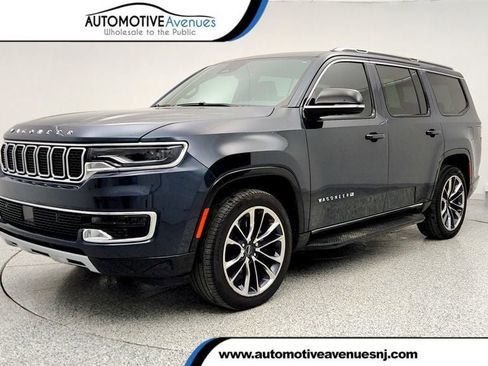 Used 2023 Jeep Wagoneer Series II w/ Premium Group I image 1