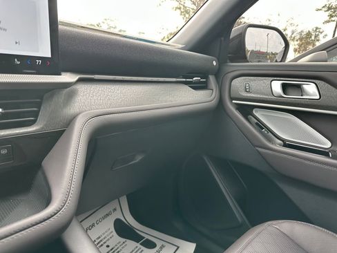 New 2026 Ford Explorer Platinum image 69