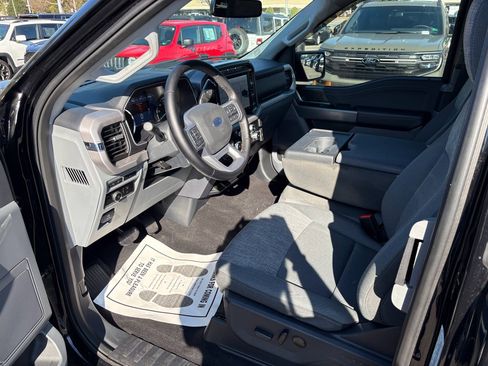 Used 2023 Ford F150 XLT w/ Equipment Group 302A High image 11