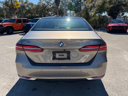 Used 2025 BMW 540i xDrive image 5