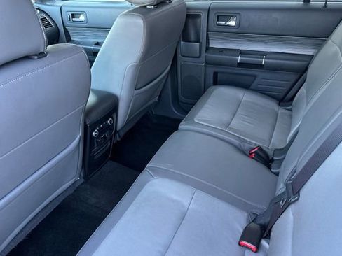 Used 2017 Ford Flex SEL w/ Equipment Group 202A FWD image 14