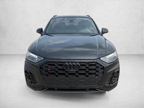 Used 2023 Audi SQ5 Premium Plus w/ Premium Plus Package AWD/4WD image 2
