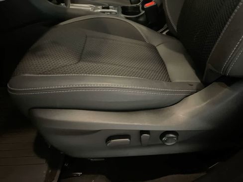 Used 2023 Subaru Forester Premium image 12