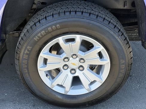 Used 2017 Chevrolet Colorado LT w/ LT Convenience Package RWD image 13