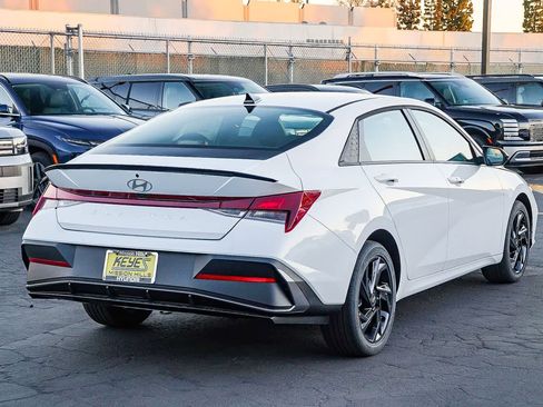 New 2026 Hyundai Elantra Sport image 4