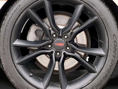 Used 2017 Toyota 86 image 14