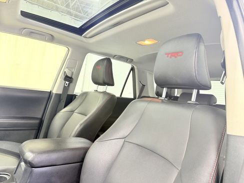 Used 2021 Toyota 4Runner TRD Off-Road Premium w/ Moonroof Package AWD/4WD image 16