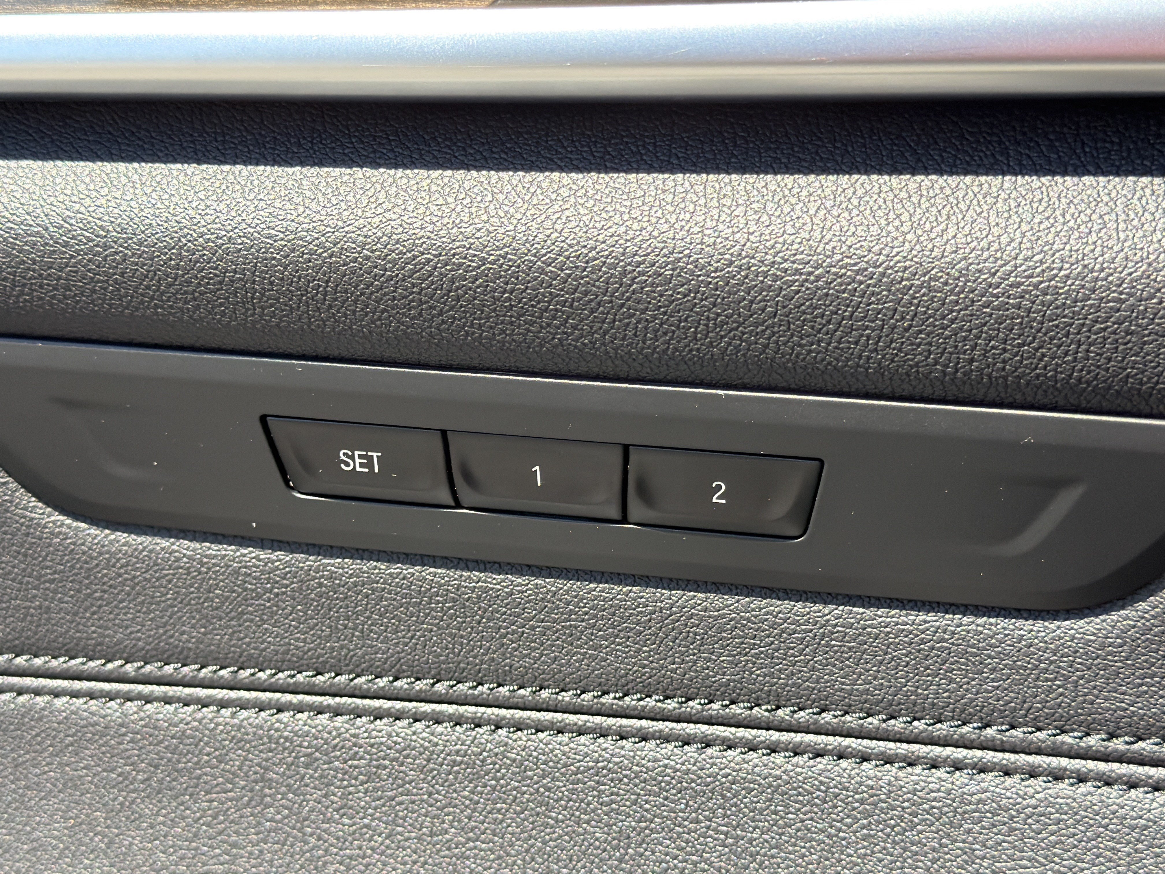 Used 2019 BMW 530i w/ Convenience Package RWD image 15