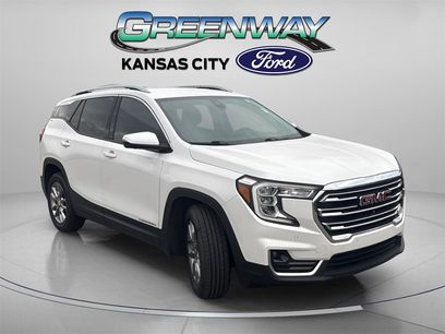 Used 2022 GMC Terrain SLT w/ Tech Package