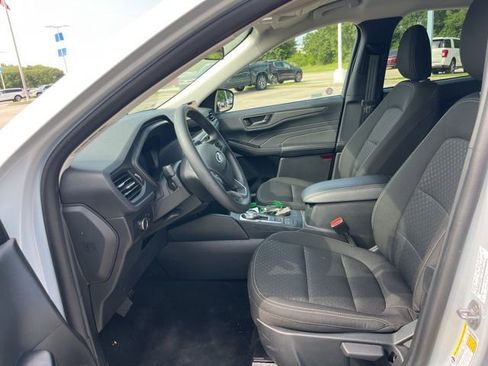 Used 2025 Ford Escape Active AWD/4WD image 15