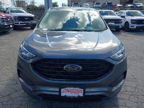 Certified 2024 Ford Edge SE w/ Black Appearance Package AWD/4WD image 3