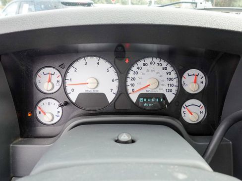 Used 2008 Dodge Ram 1500 Truck SLT image 18