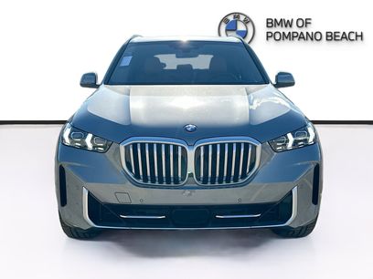 New 2026 BMW X5 sDrive40i w/ Premium Package