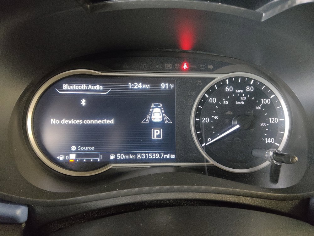 Used 2024 Nissan Versa SV FWD image 23