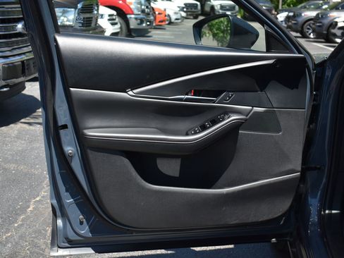 Used 2024 MAZDA CX-30 AWD 2.5 S w/ Preferred Package image 12