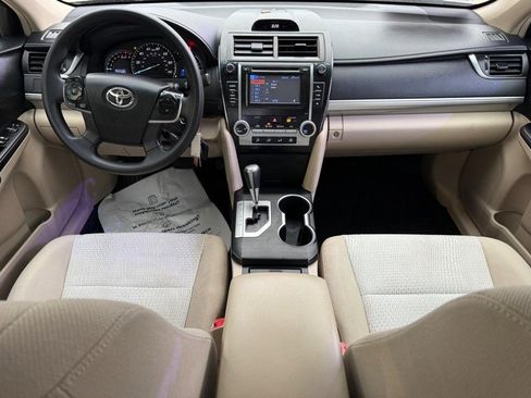 Used 2012 Toyota Camry LE image 13