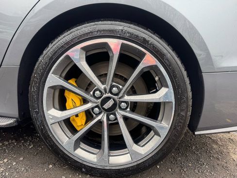 Used 2018 Cadillac ATS V w/ Carbon Fiber Package image 22