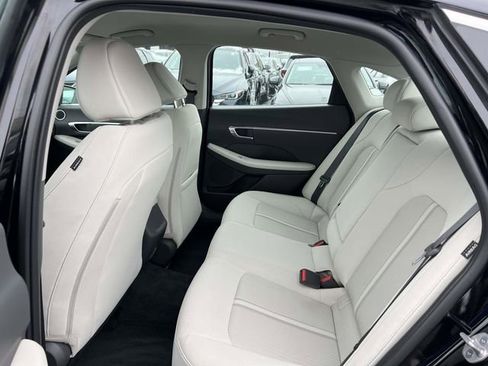 Used 2023 Hyundai Sonata SEL image 10